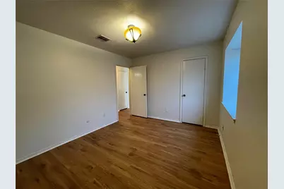 27 E Mountain Creek Court #5, Grand Prairie, TX 75052 - Photo 5