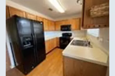 27 E Mountain Creek Court #5, Grand Prairie, TX 75052 - Photo 3