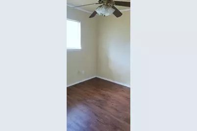 105 E Tyler Street #A, Ennis, TX 75119 - Photo 3