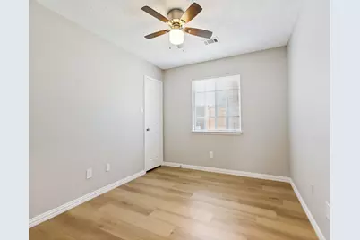 8028 Alderwood Drive, Plano, TX 75025 - Photo 11