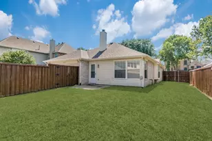 8028 Alderwood Dr, Plano, TX 75025 - Photo 13