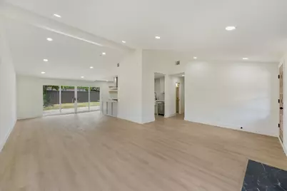 3786 Crown Shore Drive, Dallas, TX 75244 - Photo 7