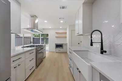 3786 Crown Shore Drive, Dallas, TX 75244 - Photo 15