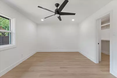 3786 Crown Shore Drive, Dallas, TX 75244 - Photo 19