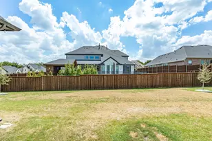 1901 Rockwood Ln, Mansfield, TX 76063 - Photo 39