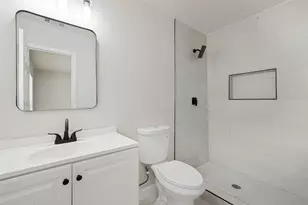 112 Oriole Dr, Arlington, TX 76010 - Photo 15
