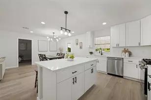112 Oriole Dr, Arlington, TX 76010 - Photo 5