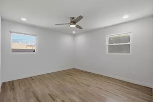 3145 Longbow Ct, Dallas, TX 75229 - Photo 9