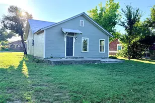 707 Reynolds St, Goldthwaite, TX 76844 - Photo 13