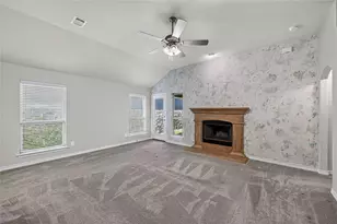 116 Wilson Cliff Dr, White Settlement, TX 76108 - Photo 7