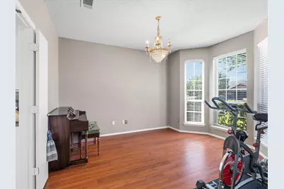 508 Road Runner Drive, Arlington, TX 76002 - Photo 5