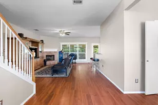 508 Rd Runner Dr, Arlington, TX 76002 - Photo 3