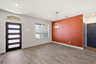 10421 Table Bluff St, Aubrey, TX 76227 - Photo 7