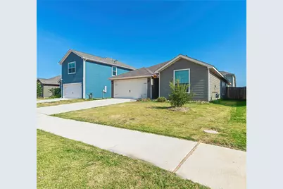 13608 Musselshell Drive, Ponder, TX 76259 - Photo 9