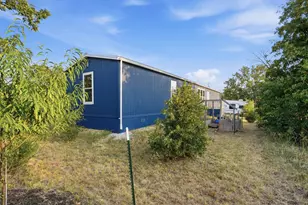 167 Lark Meadow Dr, Bridgeport, TX 76426 - Photo 23
