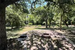 104 Lynn Dr, Azle, TX 76020 - Photo 15