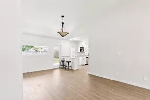 5033 Overcrest Dr, Garland, TX 75043 - Photo 11