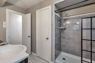 2905 Eric Ln, Farmers Branch, TX 75234 - Photo 21