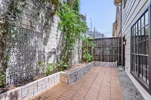 4000 Rawlins St, Dallas, TX 75219 - Photo 29