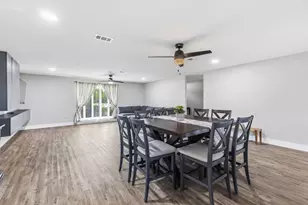 112 Royal Ln, Commerce, TX 75428 - Photo 11