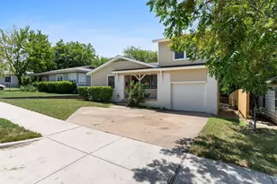 3705 Lafayette Ave, Fort Worth, TX 76107 - Photo 3