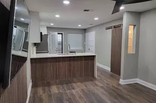 724 S Welch St, Denton, TX 76201 - Photo 3