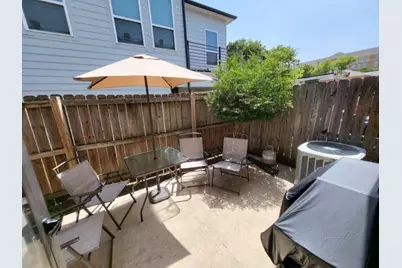 724 S Welch Street #4, Denton, TX 76201 - Photo 5