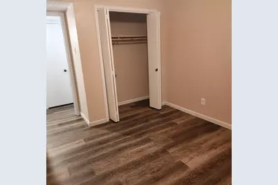 324 Valley Park Drive, Garland, TX 75043 - Photo 13