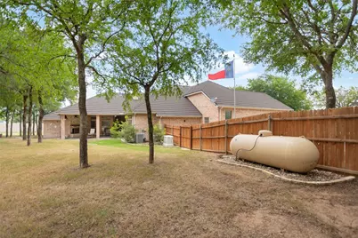 100 Parker Oaks Lane, Weatherford, TX 76087 - Photo 31