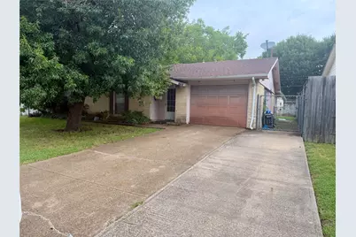 129 Astoria Drive, Cedar Hill, TX 75104 - Photo 3