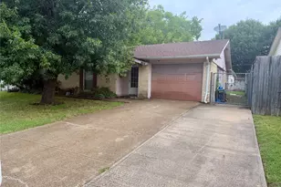 129 Astoria Dr, Cedar Hill, TX 75104 - Photo 3