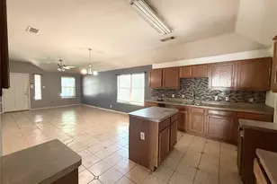 9916 Crystal Valley Way, Dallas, TX 75227 - Photo 5