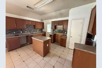 9916 Crystal Valley Way, Dallas, TX 75227 - Photo 3