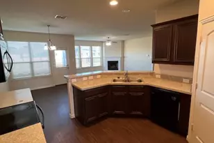 3729 Caladium Ln, Forest Hill, TX 76140 - Photo 5