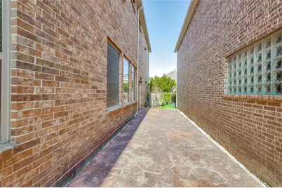 6739 Palo Duro Drive, Irving, TX 75063 - Photo 23