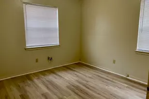 2500 S Fielder Rd, Arlington, TX 76015 - Photo 9