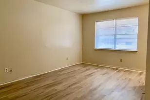 2500 S Fielder Rd, Arlington, TX 76015 - Photo 3