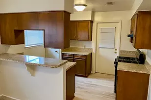 2500 S Fielder Rd, Arlington, TX 76015 - Photo 5