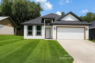 1023 Mustang Trail, Granbury, TX 76049 - Photo 1