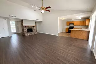 3824 Hackberry Ln, Bedford, TX 76021 - Photo 3