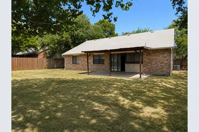 3824 Hackberry Lane, Bedford, TX 76021 - Photo 13