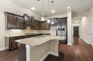 2428 Ranchview Dr, Little Elm, TX 75068 - Photo 11