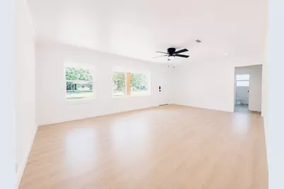 5517 Santa Barbara Avenue, Fort Worth, TX 76114 - Photo 11