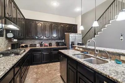 1012 Seclusion Cove, McKinney, TX 75072 - Photo 7