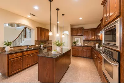 3517 Summerfield Drive, Plano, TX 75074 - Photo 9