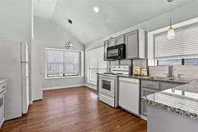 6813 Hickory Creek, Plano, TX 75023 - Photo 13