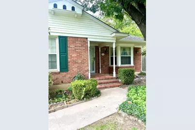 715 S Rusk Street, Gainesville, TX 76240 - Photo 31