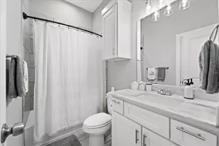 4520 Garrison Ave, Dallas, TX 75216 - Photo 9