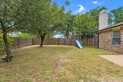 702 Lowe Drive, Cedar Hill, TX 75104 - Photo 17