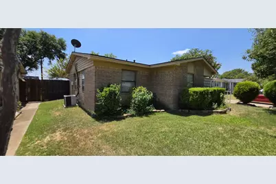 4302 Longleaf Drive, Garland, TX 75042 - Photo 5